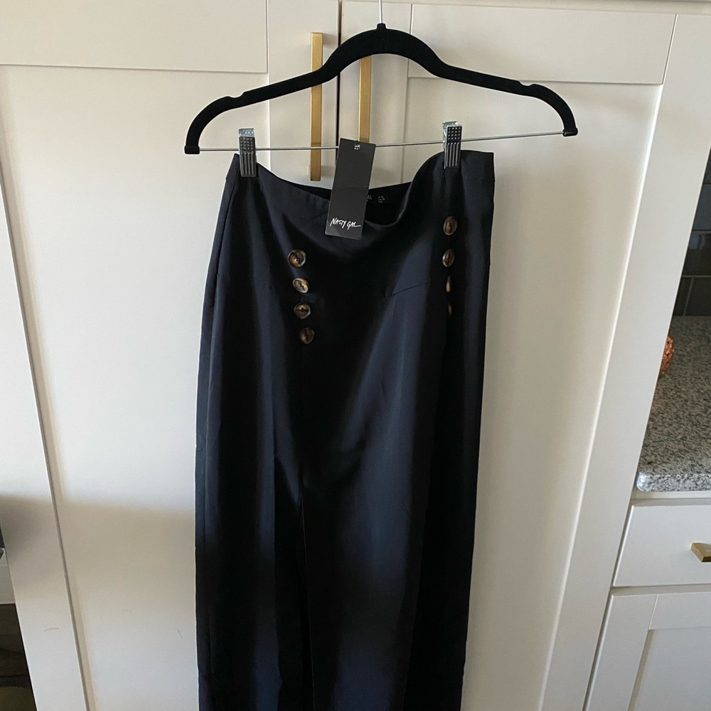 Nasty Gal Black Midi skirt